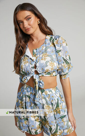 Amalie The Label - Romillia Linen Look Button Front Puff Sleeve Crop Top in Iris Floral