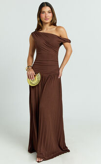 Yvonne Maxi Dress - Jersey Tip Shoulder Ruched Dress in Chocolate