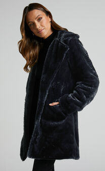 Leaning On You Coat - Faux Fur Coat in Black Faux Fur