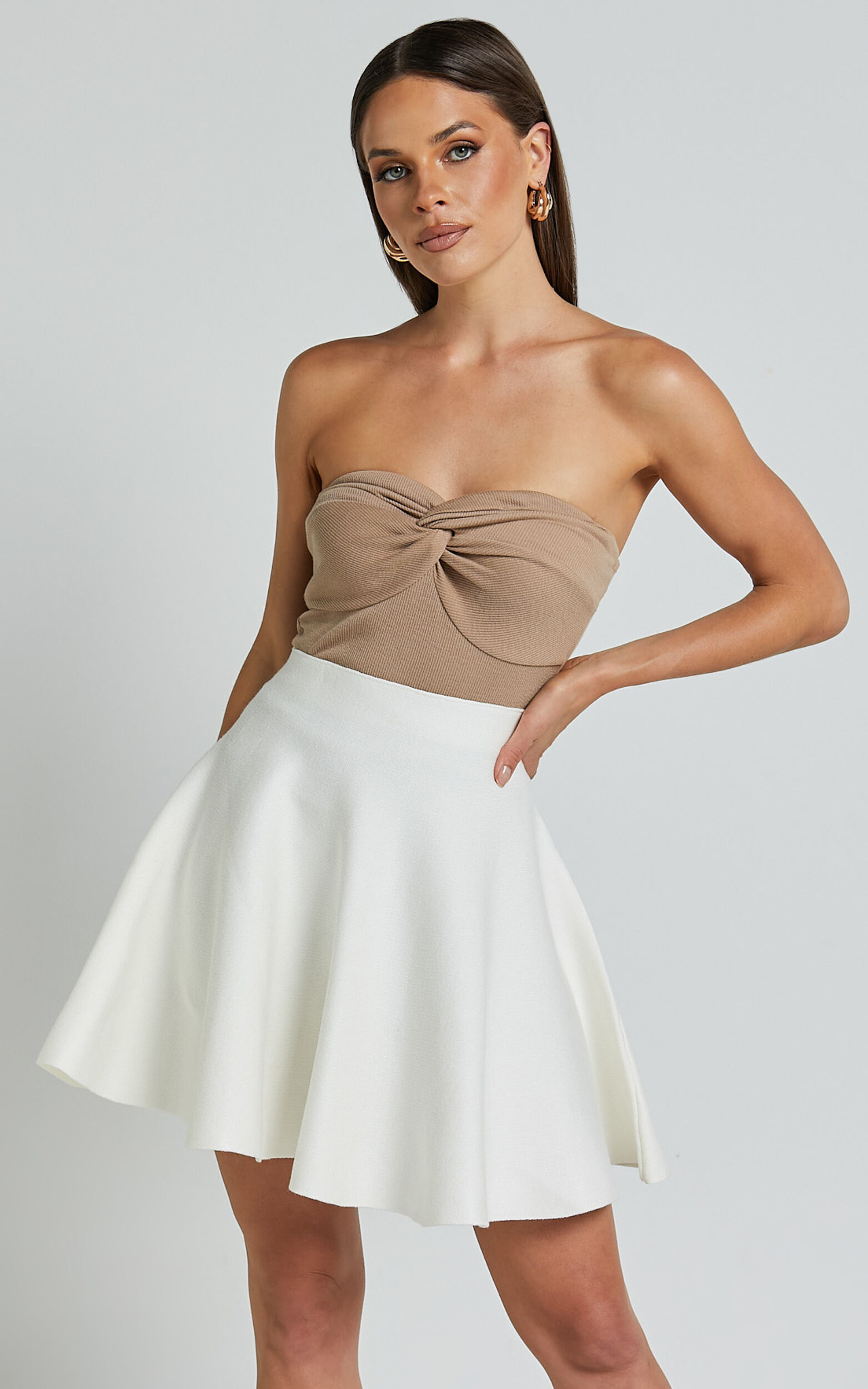 Farrah Mini Skirt - High Waisted A Line Skirt in Off White - 06, WHT1