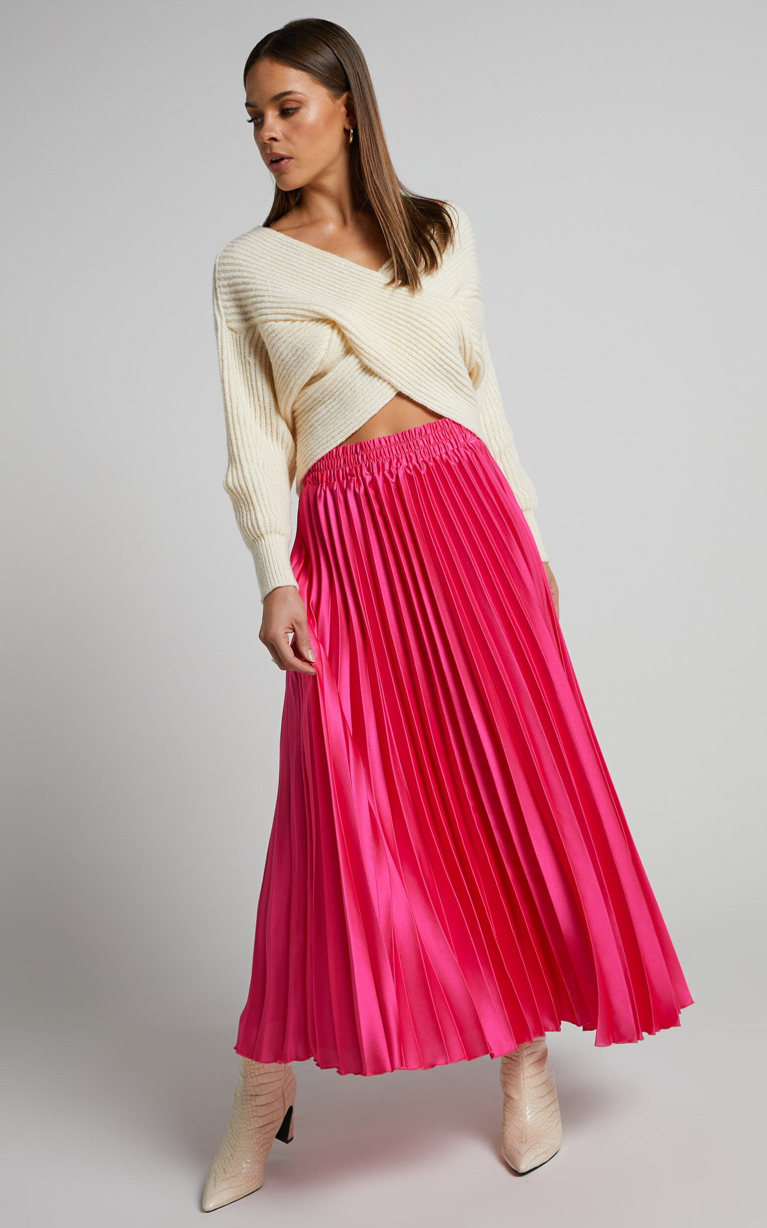 Pink pleated shop maxi skirt australia