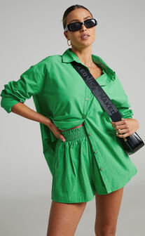 Terah Shirt - Button Up Shirt in Green