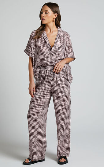 Brunita Pants - Mid Waisted Relaxed Elastic Waist Pants in Moroccan Geo