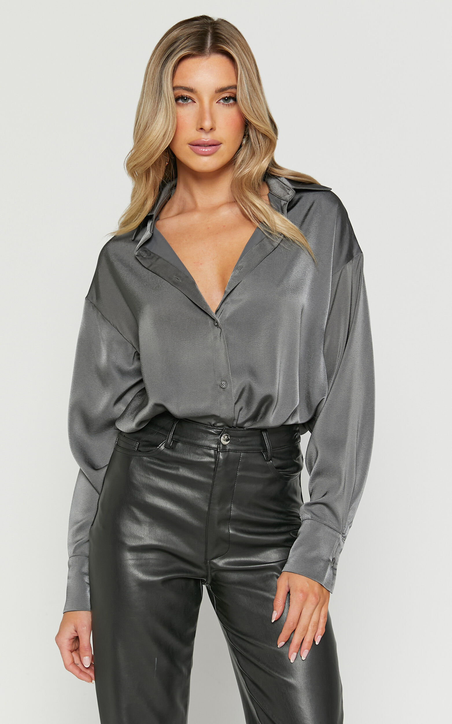 Yenney Long Sleeve Shirt in Charcoal - 04, GRY1