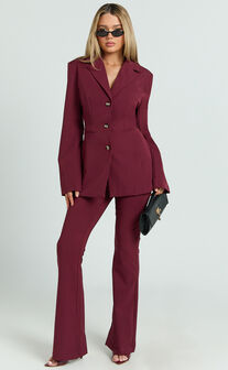Irene Blazer - Fitted Cinched Waist Blazer in Wine