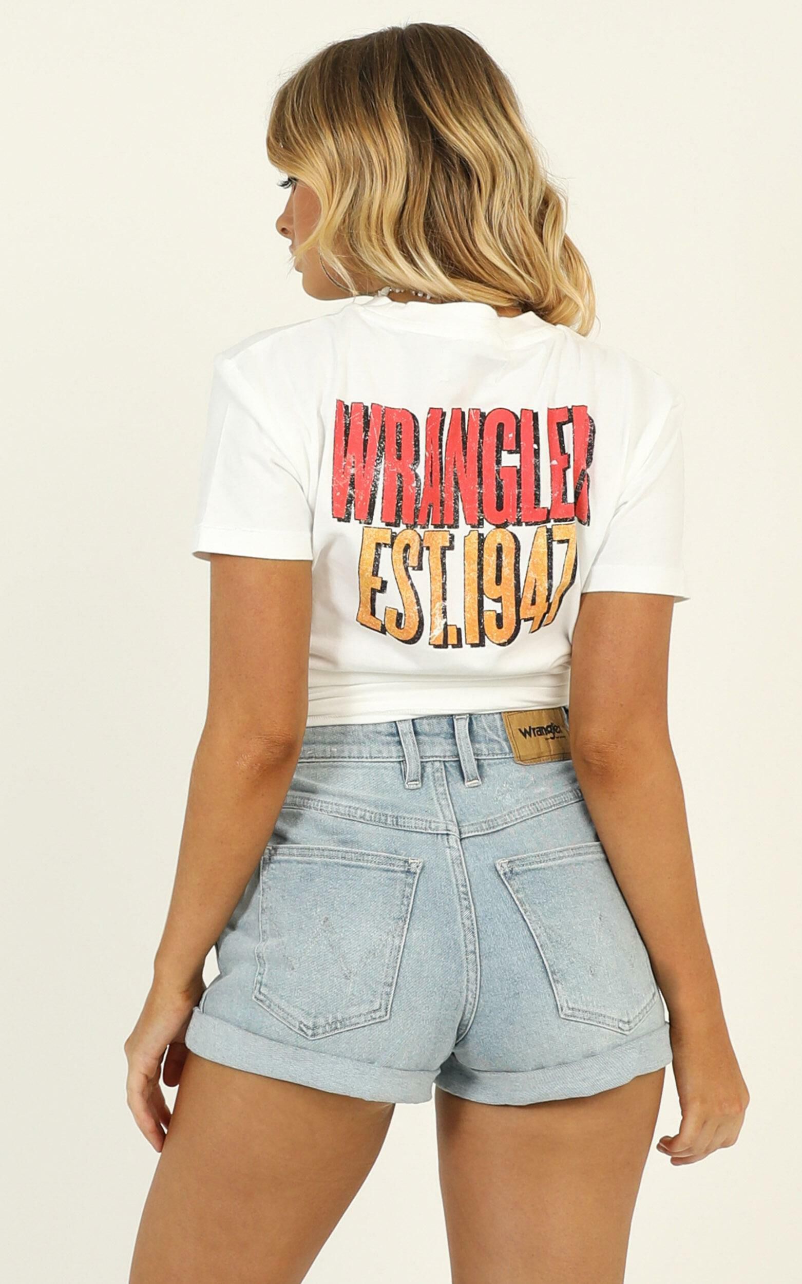 Wrangler hourglass shorts top