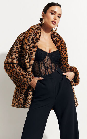 Jocelyn Coat - Faux Fur Animal Print Coat in Leopard 