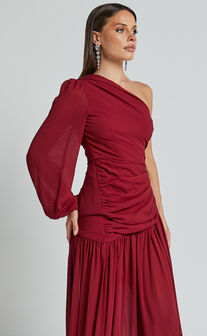 Grittah Midi Dress - One Shoulder Bishop Sleeve High Split Ruched Dress in Wine