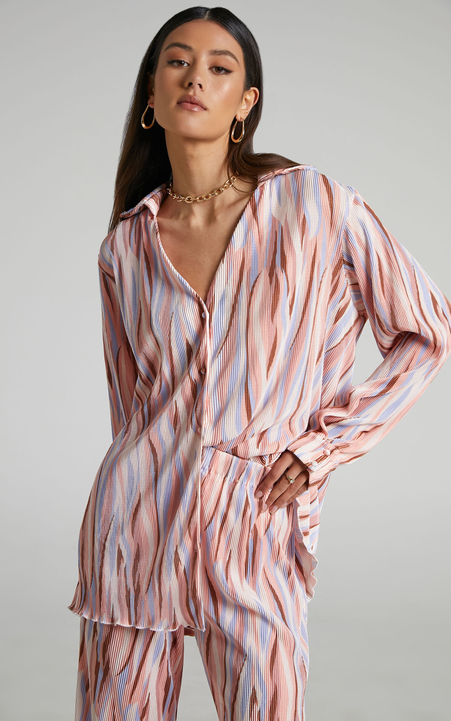 Marfy Top - Abstract Print Button Down Plisse Top in Multi - 04, MLT1