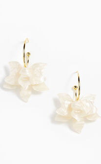 Alessandra Earrings - Pearl Flower Hoop Earrings in Shell