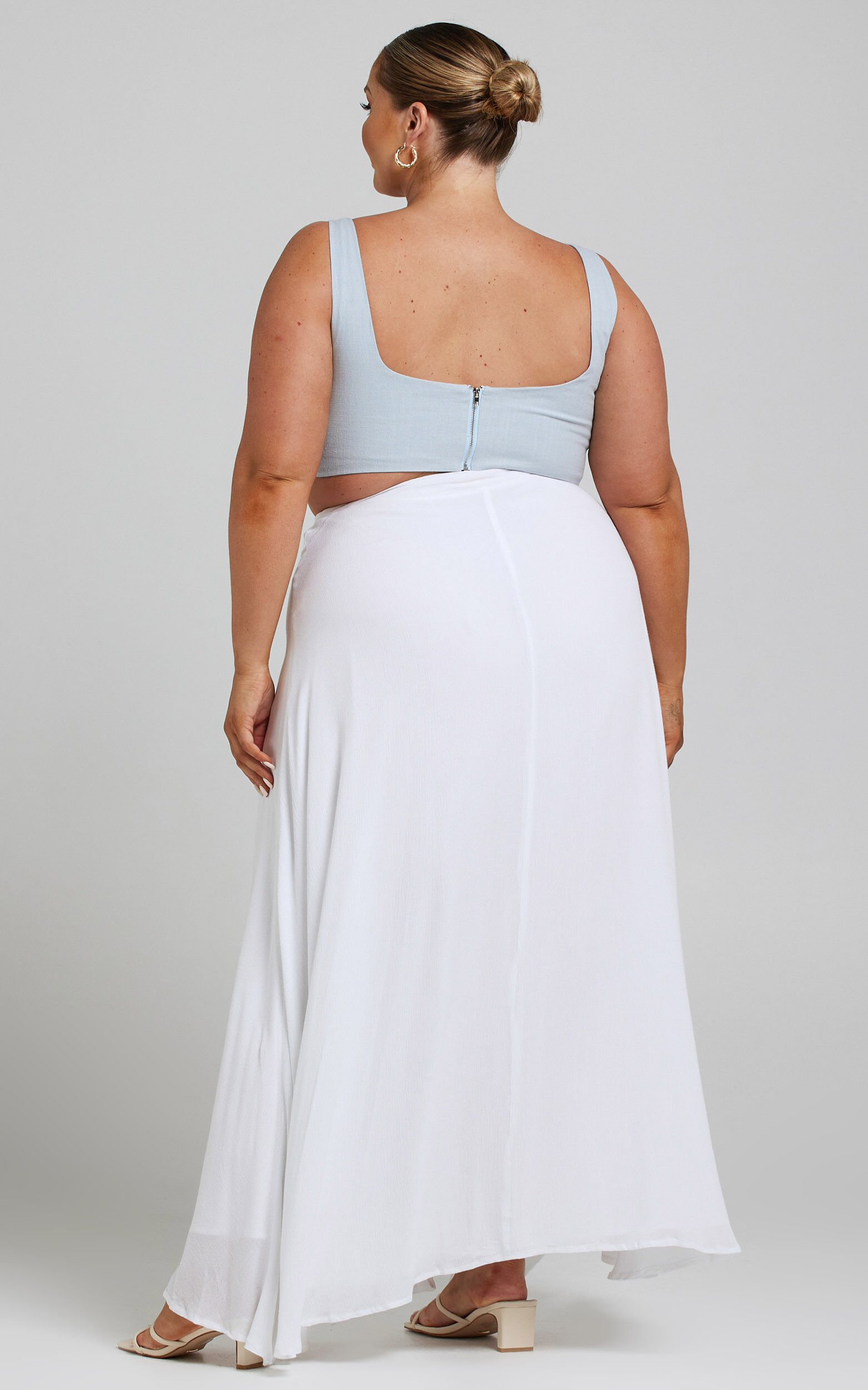 Plus size white maxi skirt online