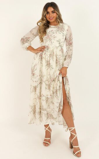 Real Queen Dress In Cream Floral