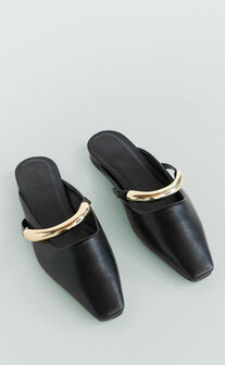 Billini - Mercer Flat Shoes with Hardware Detail in Black