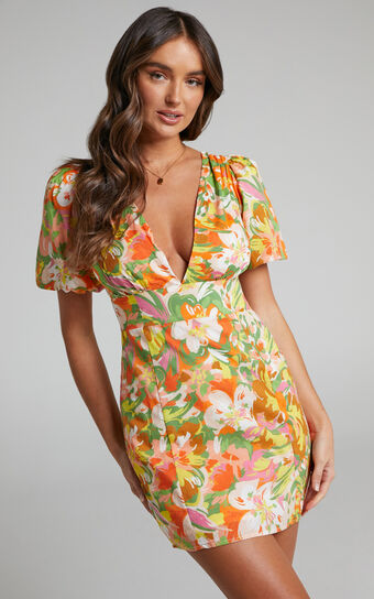 Taurina Mini Dress - Short Sleeve Panelled Plunge Dress in Candid Floral