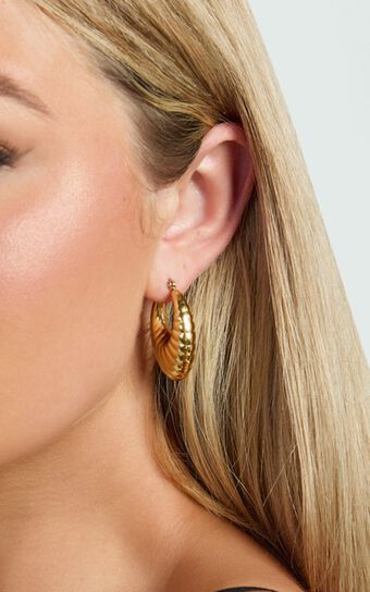 Sasha Earrings - Textured Hoop Earrings in Gold