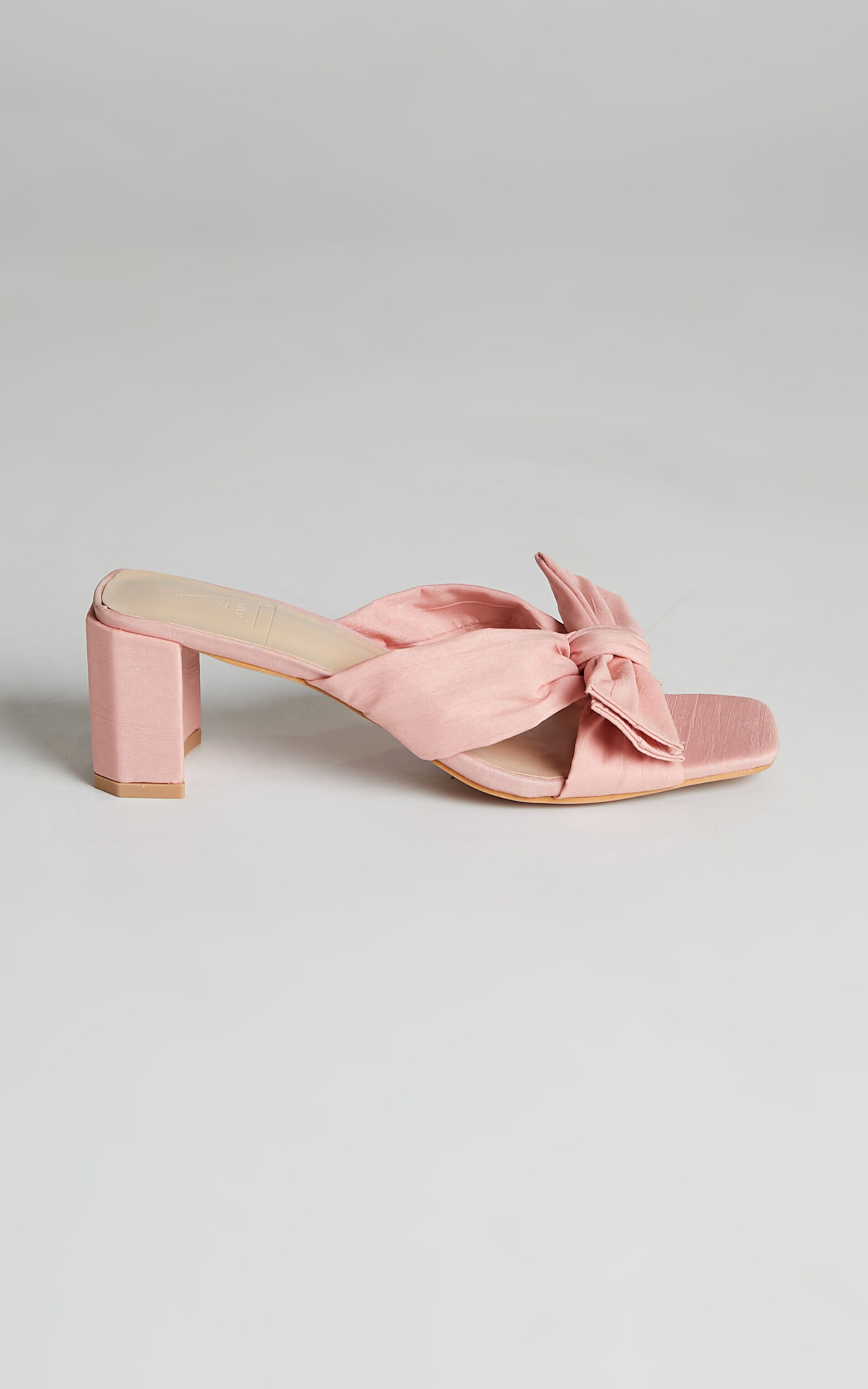 Blush pink mules outlet