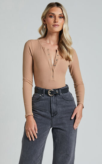 Tatem Bodysuit - Long Sleeve Button Front Bodysuit in Mocha