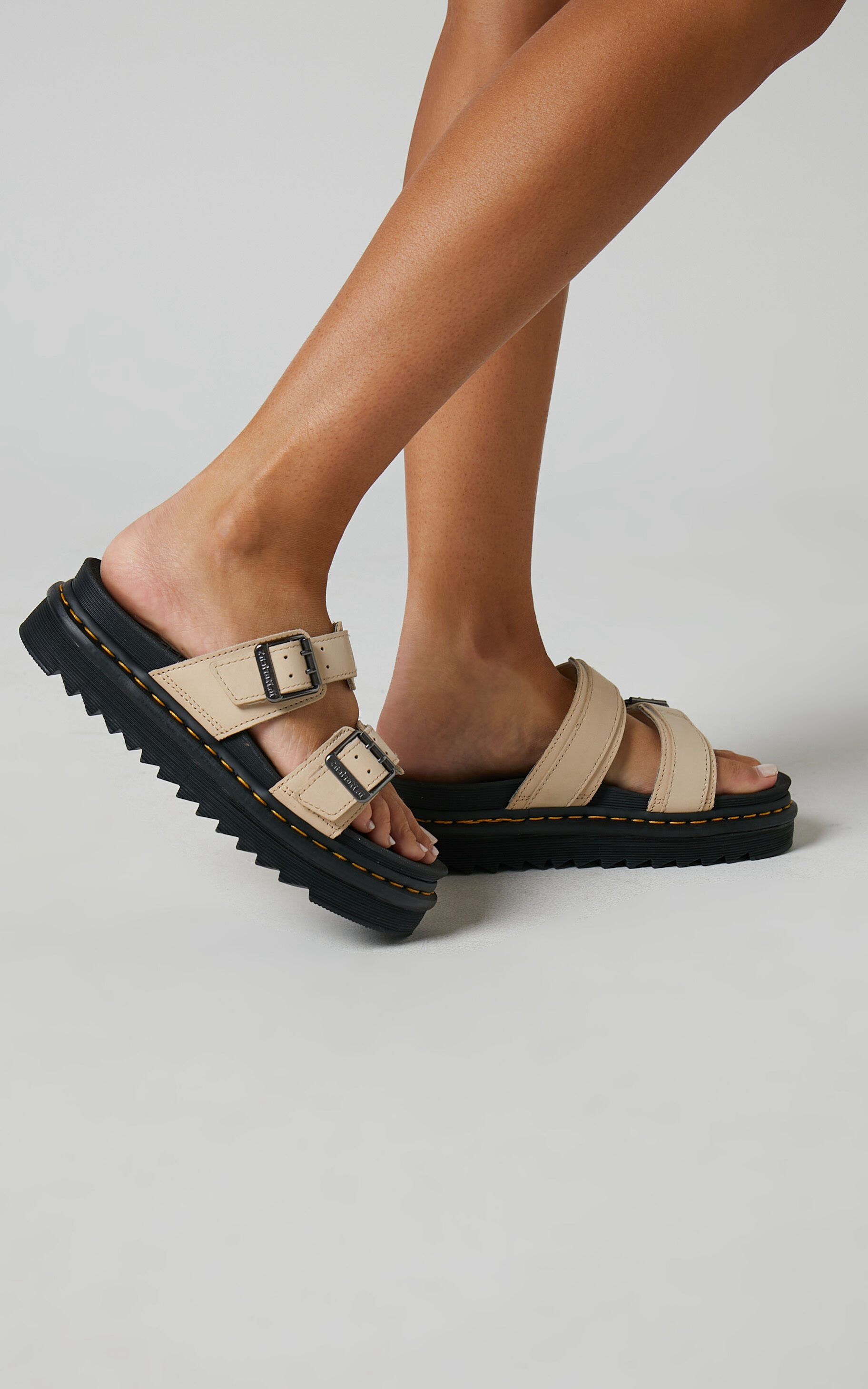 Doc marten shop slide sandals