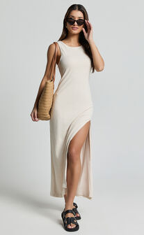 Avery Midi Dress - Scoop Neck Column Dress in Cream
