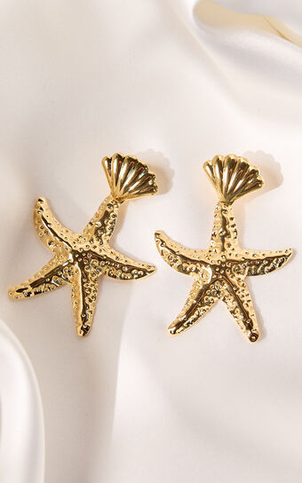 Tove Earrings - Large Star Shell Drop Statement Earrings in Gold