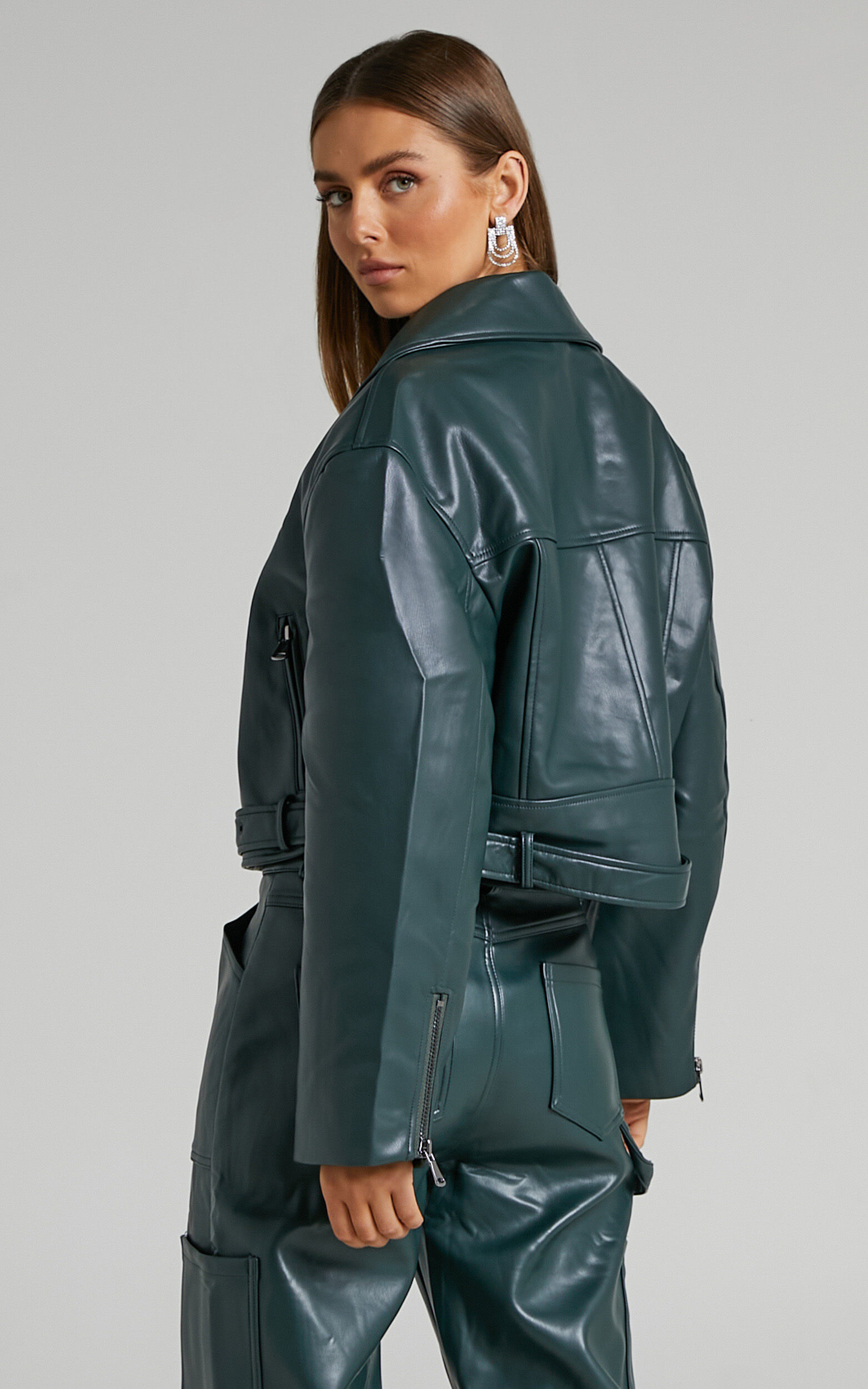 Lioness - Staten Island Jacket in Moss | Showpo EU