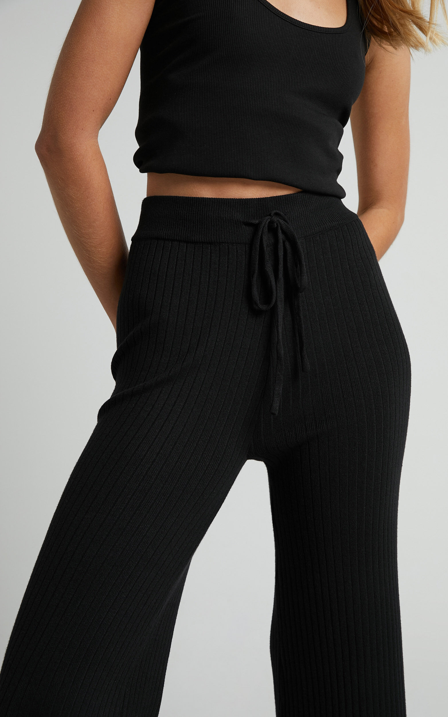 【美品】【匿名配送】ENOF ブラック パンツ rib knit pants M Rib-Knit-Pants_Onyx_Side-
