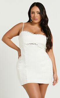 Gigi Mini Linen Blend Dress - Sweetheart Tie Back Scallop Detail Dress in Off White