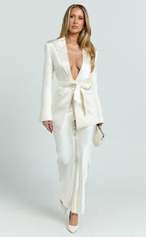 Jagger Blazer - Flared Sleeve Belted Blazer in Pearl