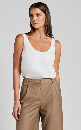 Gabriella Top - Scoop Neck Sleeveless in Ivory