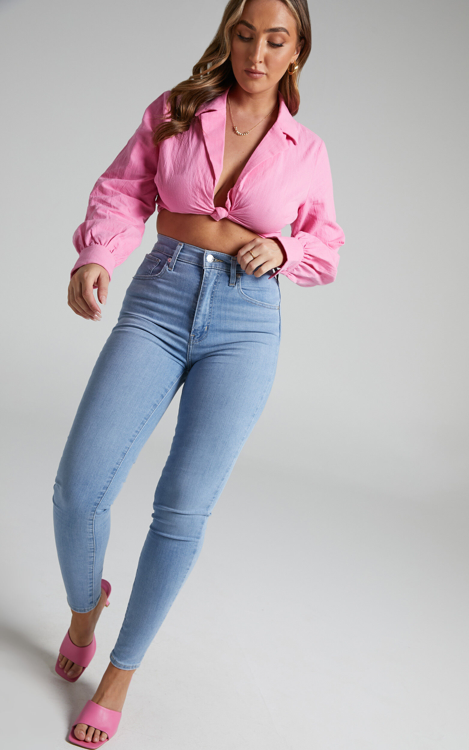Levi's mile high slim cropped jeans top