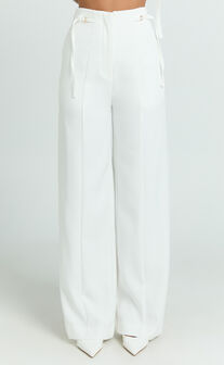 Chantelle Pants - Front Pleats Waist Buckle Straight Leg Pant in Off White