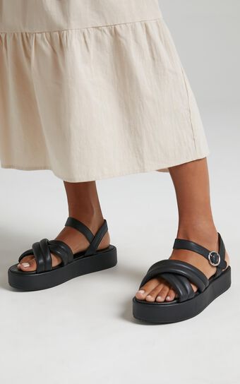 Public Desire - Kelsi Sandals in Black