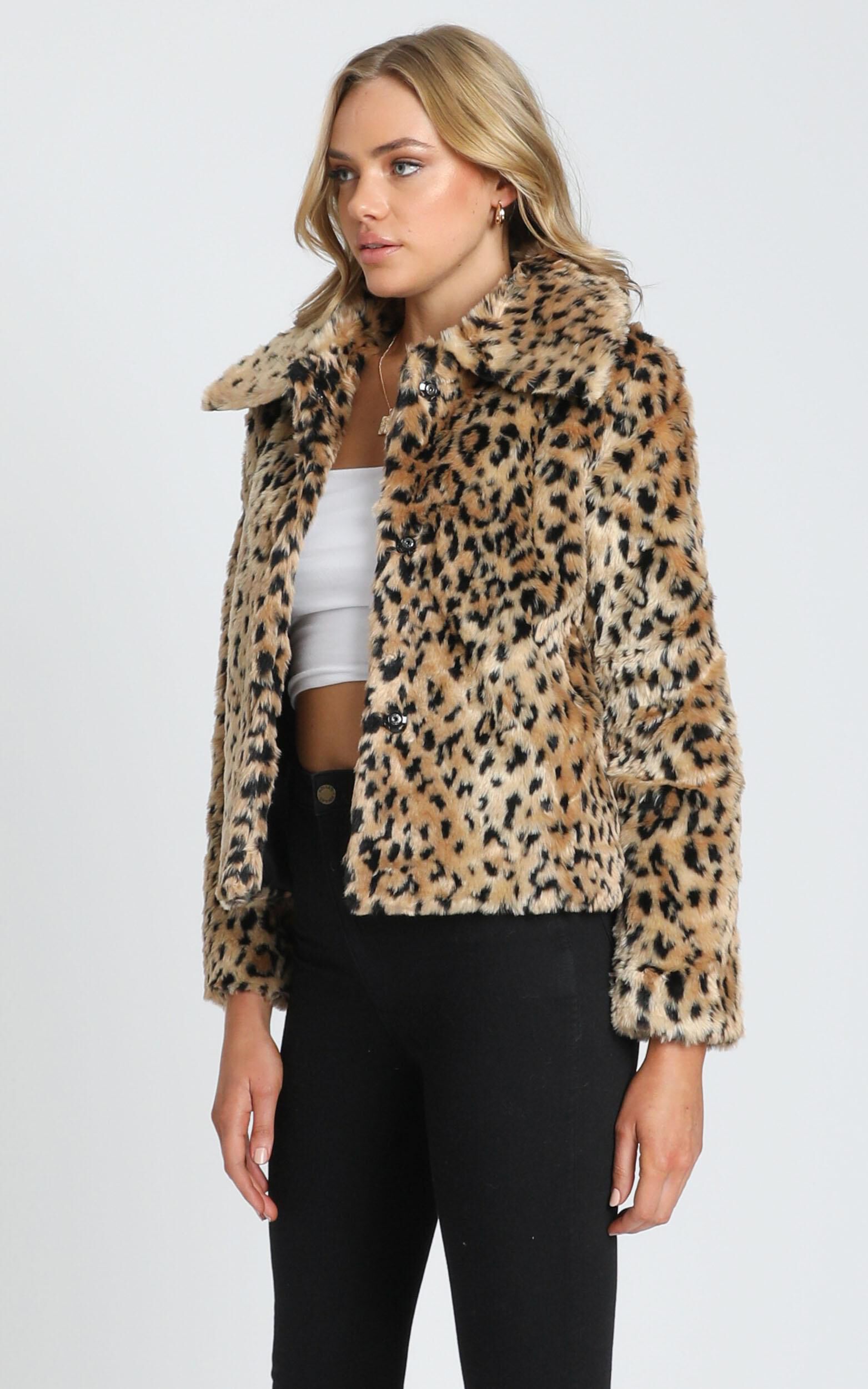 Warm Me Up Faux Fur Jacket in Leopard Print