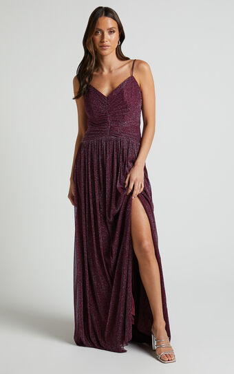 The vibe is: wine and dine 🍷 Keep it classic and elegant in the Romance  With You Maxi Dress❤ #popilushshapingdress #shapeweardress…