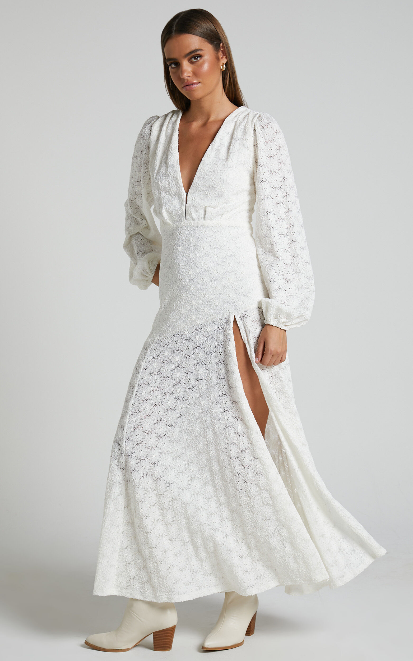 White embroidered maxi 2025 dress