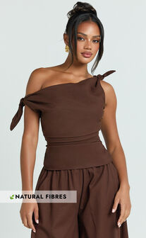 Ivy Top - Linen Off Shoulder Tie Top in Chocolate