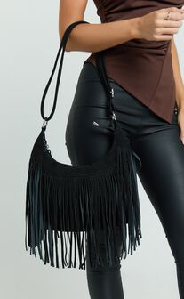 Frieda Bag - Fringe Crossbody Bag in Black