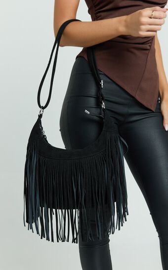 Frieda Bag - Fringe Crossbody Bag in Black