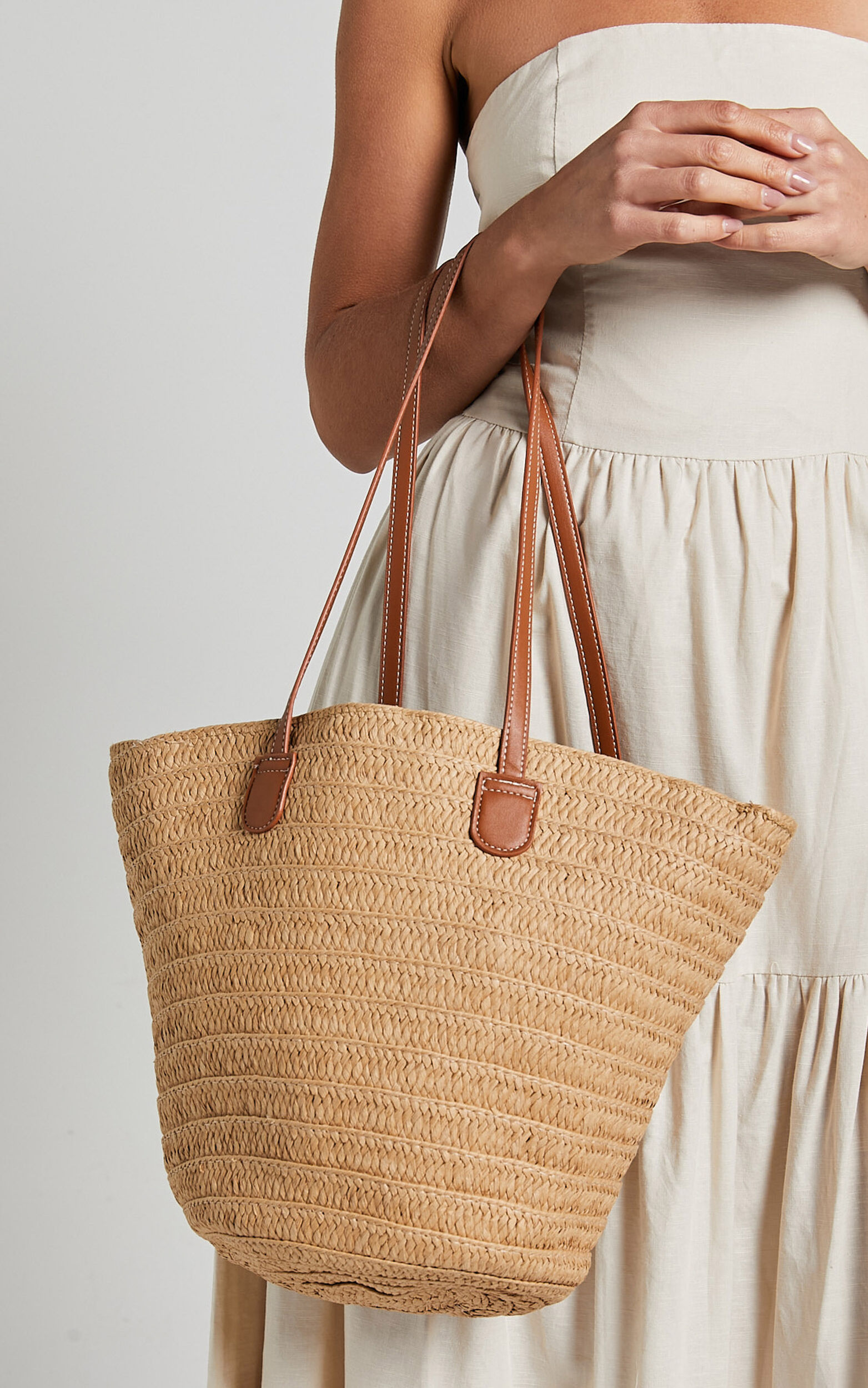 Narla Rattan Tote Bag in Natural Showpo