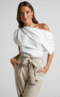 Nalfie Top - Asymmetrical Top in White