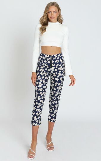 Shallon Pants in Navy Floral
