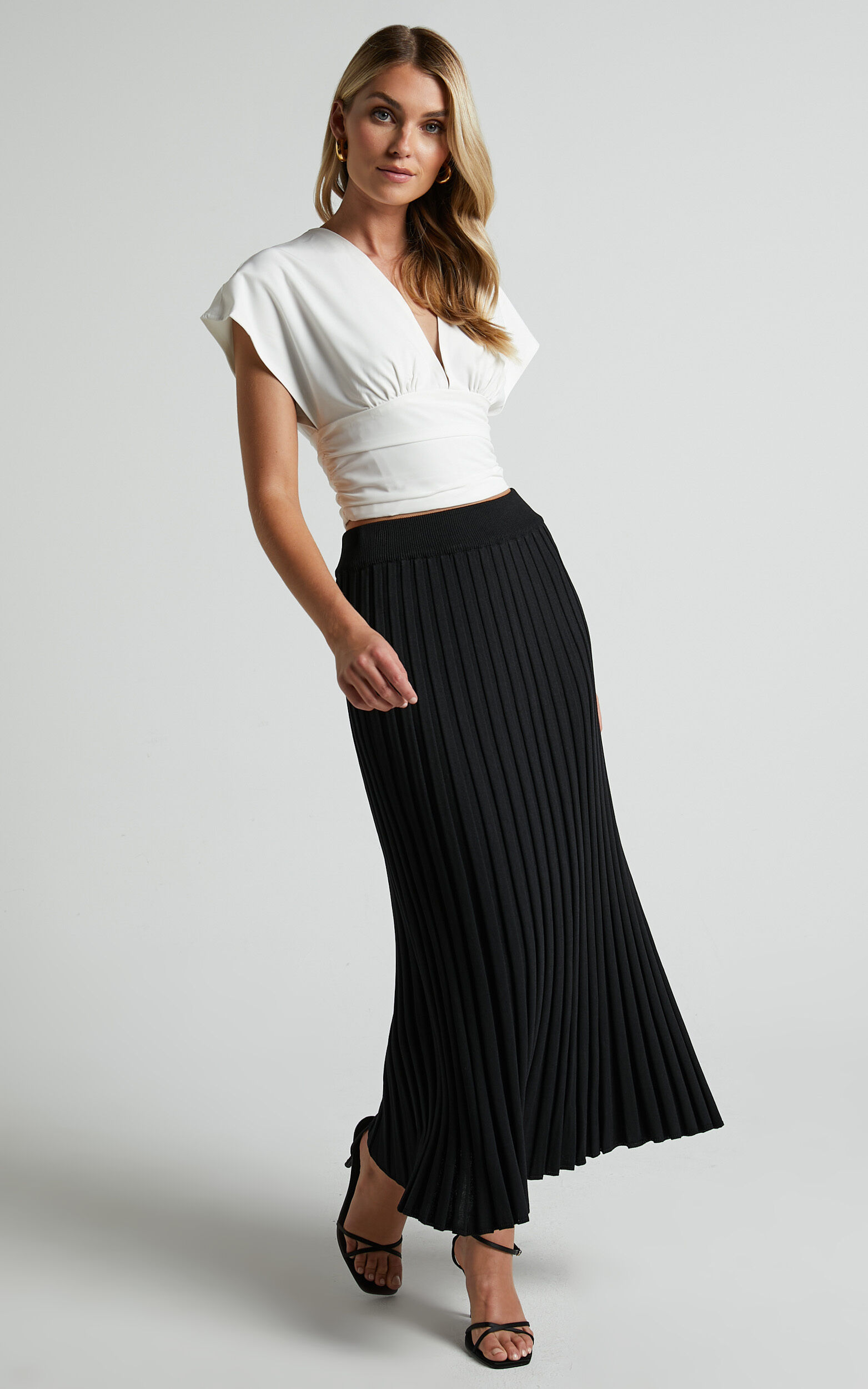 High waisted knit skirt top