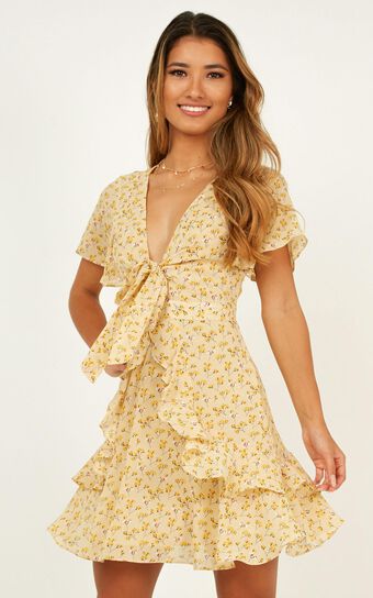 Holiday Packer Dress In Lemon Floral