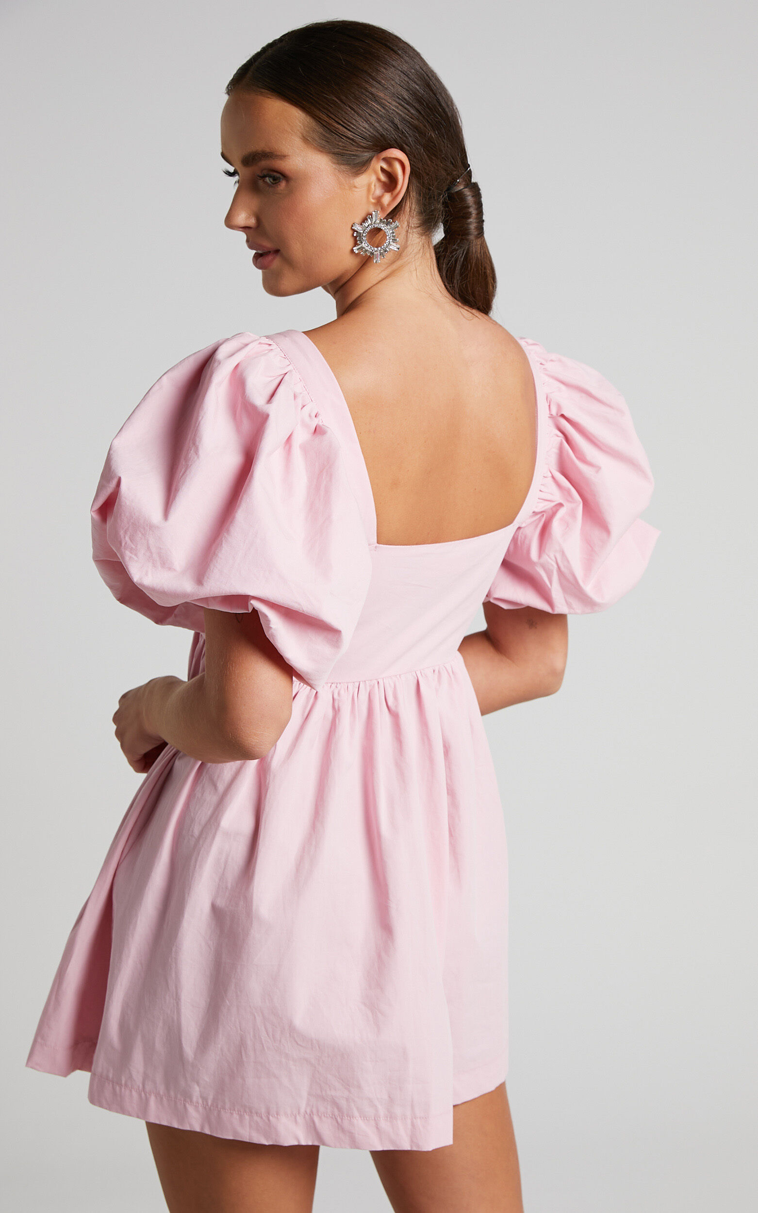Light pink short sleeve dress shop