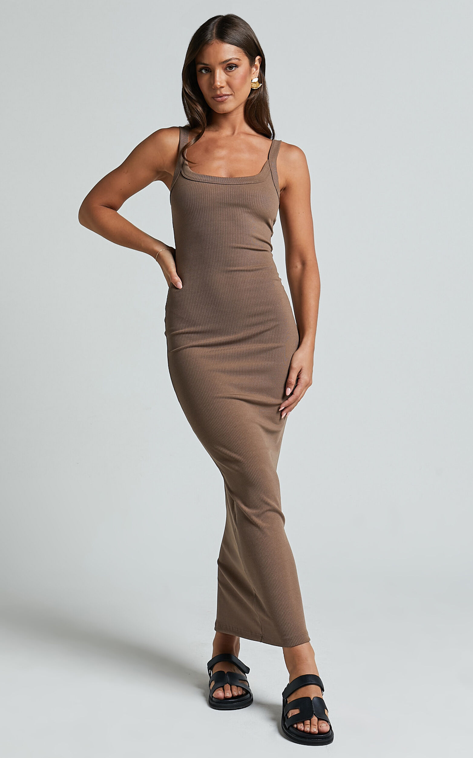 Scoop neck sleeveless dress cheap