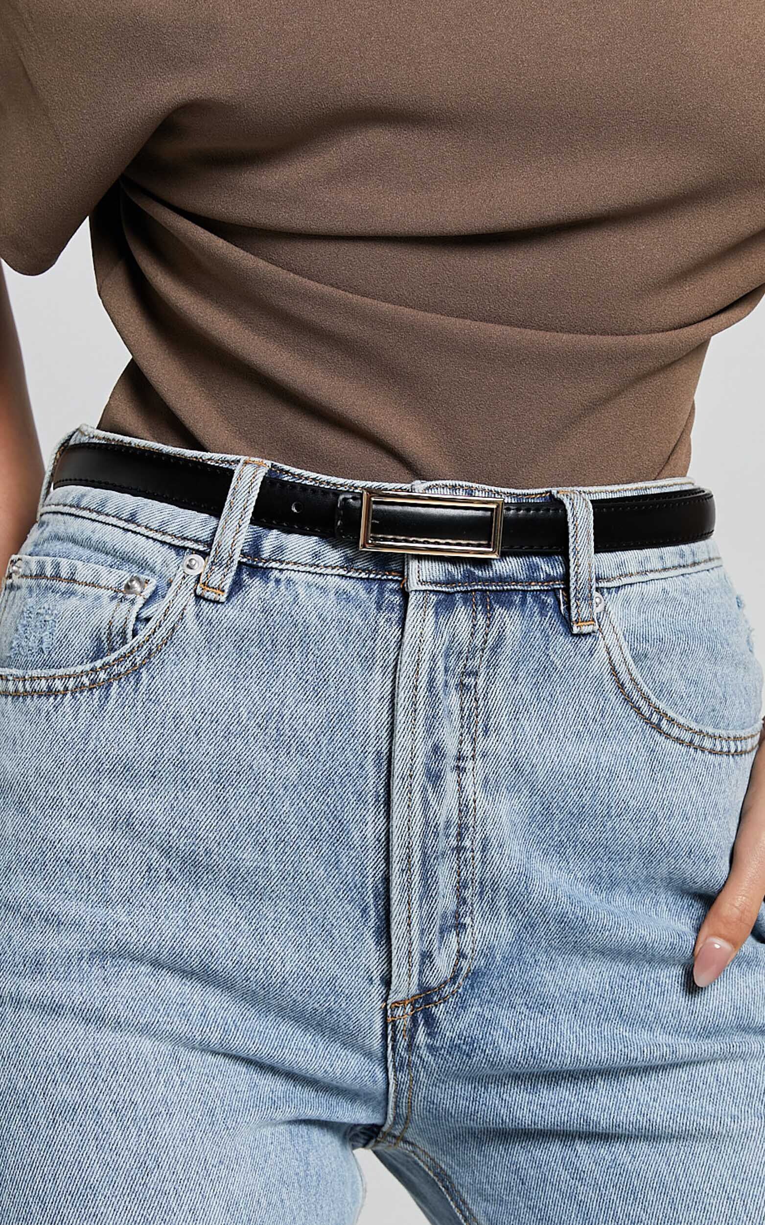Karter Thin Square Buckle Belt in Black - NoSize, BLK1