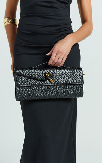 Krizza Bag - Woven Clutch Bag in Black