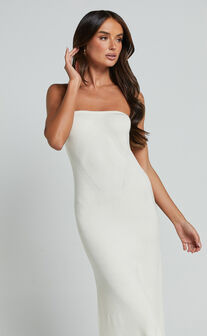 Jenara Knitted Midi Dress - Strapless Knited Midi Dress in Off White
