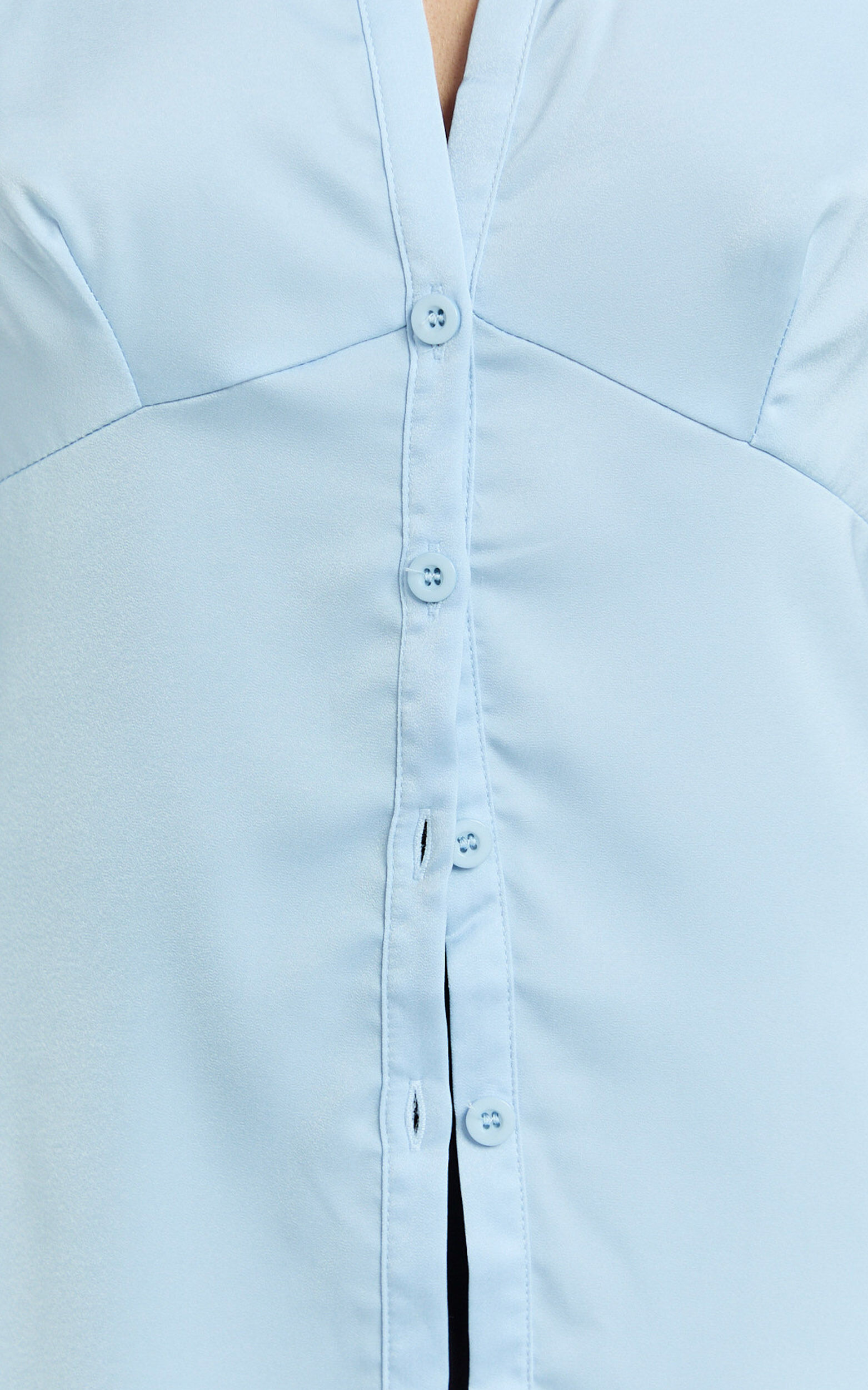 【限定セール！】 Natalie Top Blue Light in Shirt Sleeve Flared Up Button - トップス