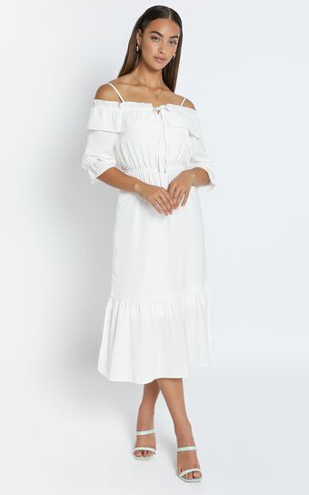Pristine Dress in White